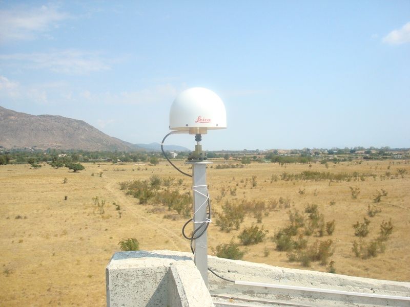the antenna from West to East direction.
