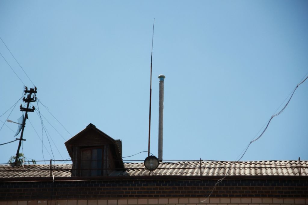 LEIAR10 antenna mounted on the roof of Faculty of Civil Engineering, Chernihiv State Institute of Economics and Management.