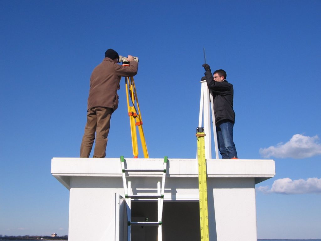 Surveying to connect GNSS marker with tide gauge benchmarks and with Italian National Levelling Network.