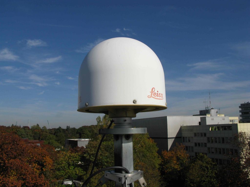 LEIAR25.R4/LEIT antenna (East direction)