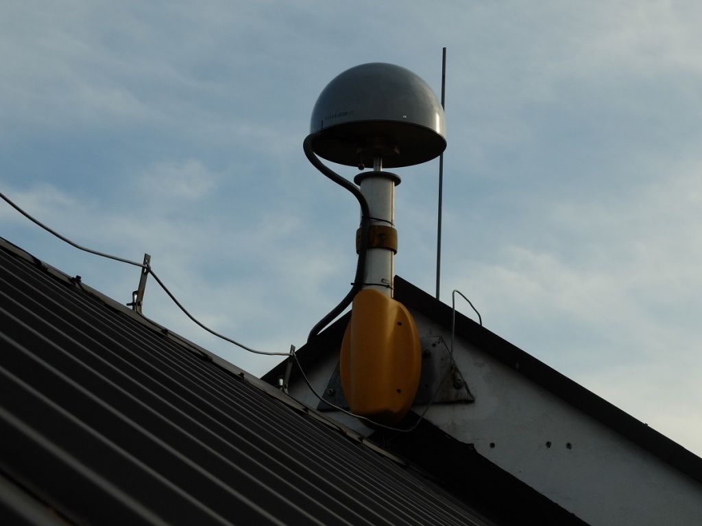 Mast of the TRM59900.00 SCIS antenna