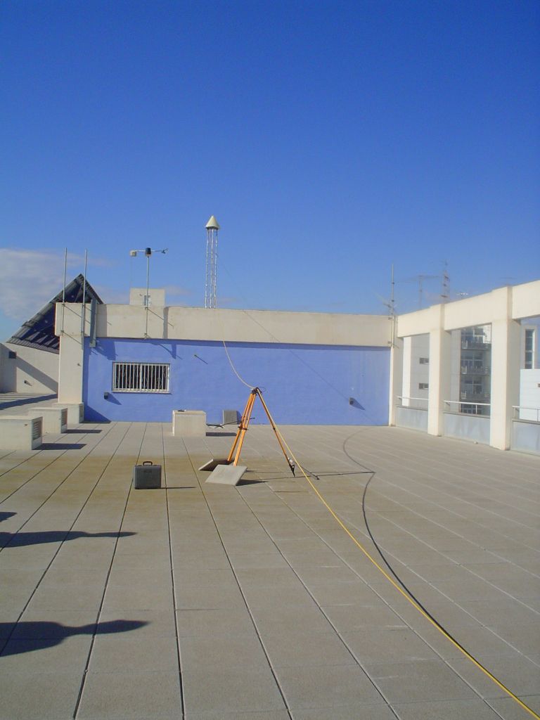 TRM29659.00 antenna with TCWD radome on the terrace of the Surveying Engineering School building.